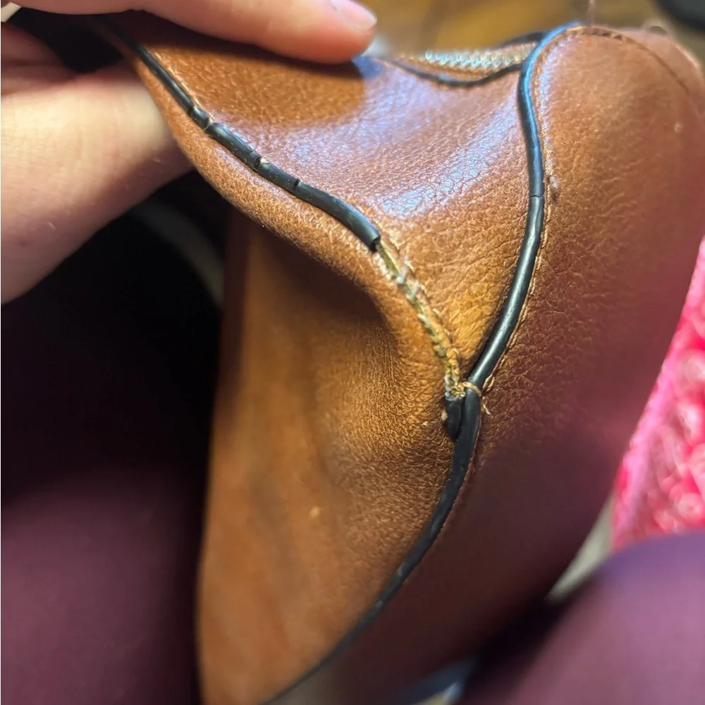 Elegant REALER Tan Vegan Leather Hobo Crossbody Bag